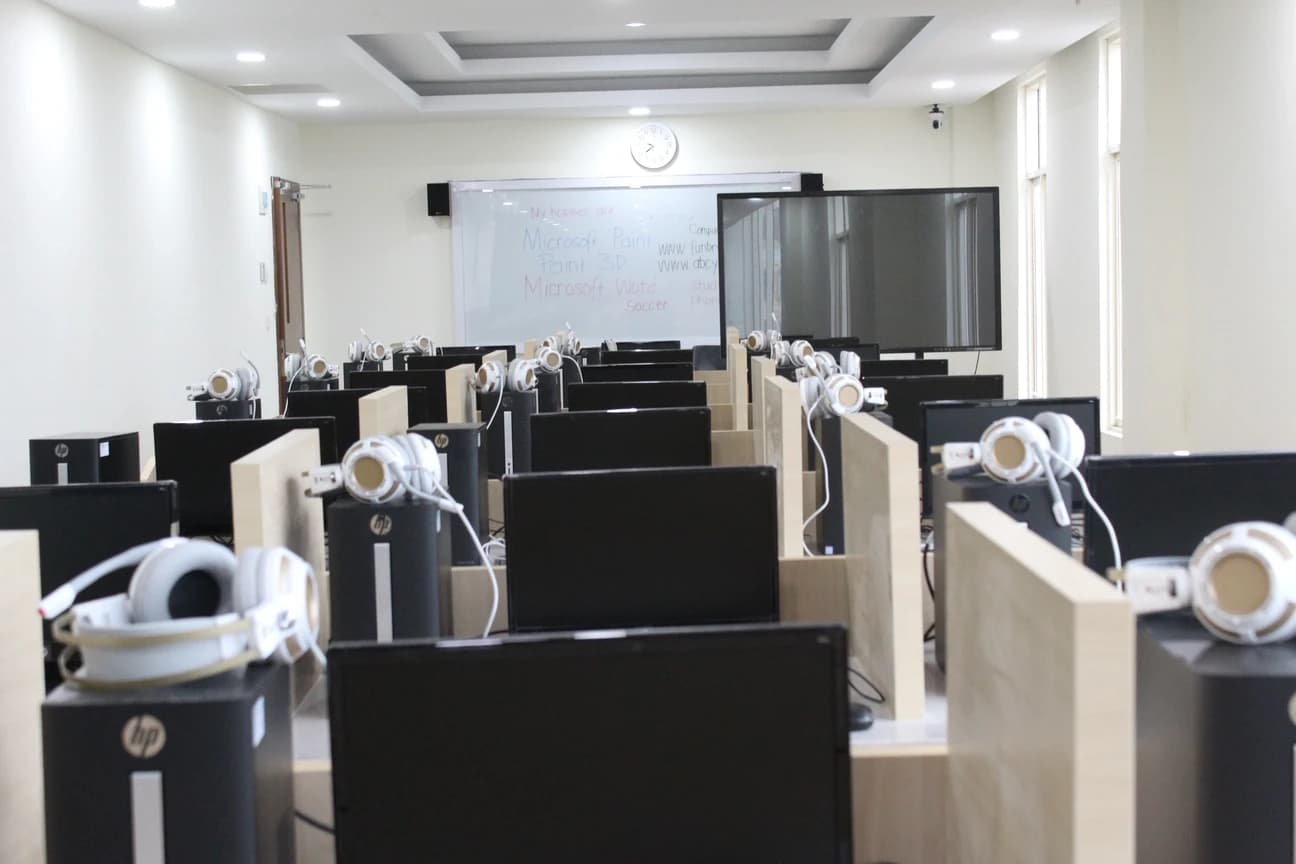 ICT Lab